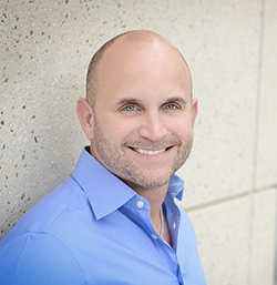 Stephen-Scoggins-250x257